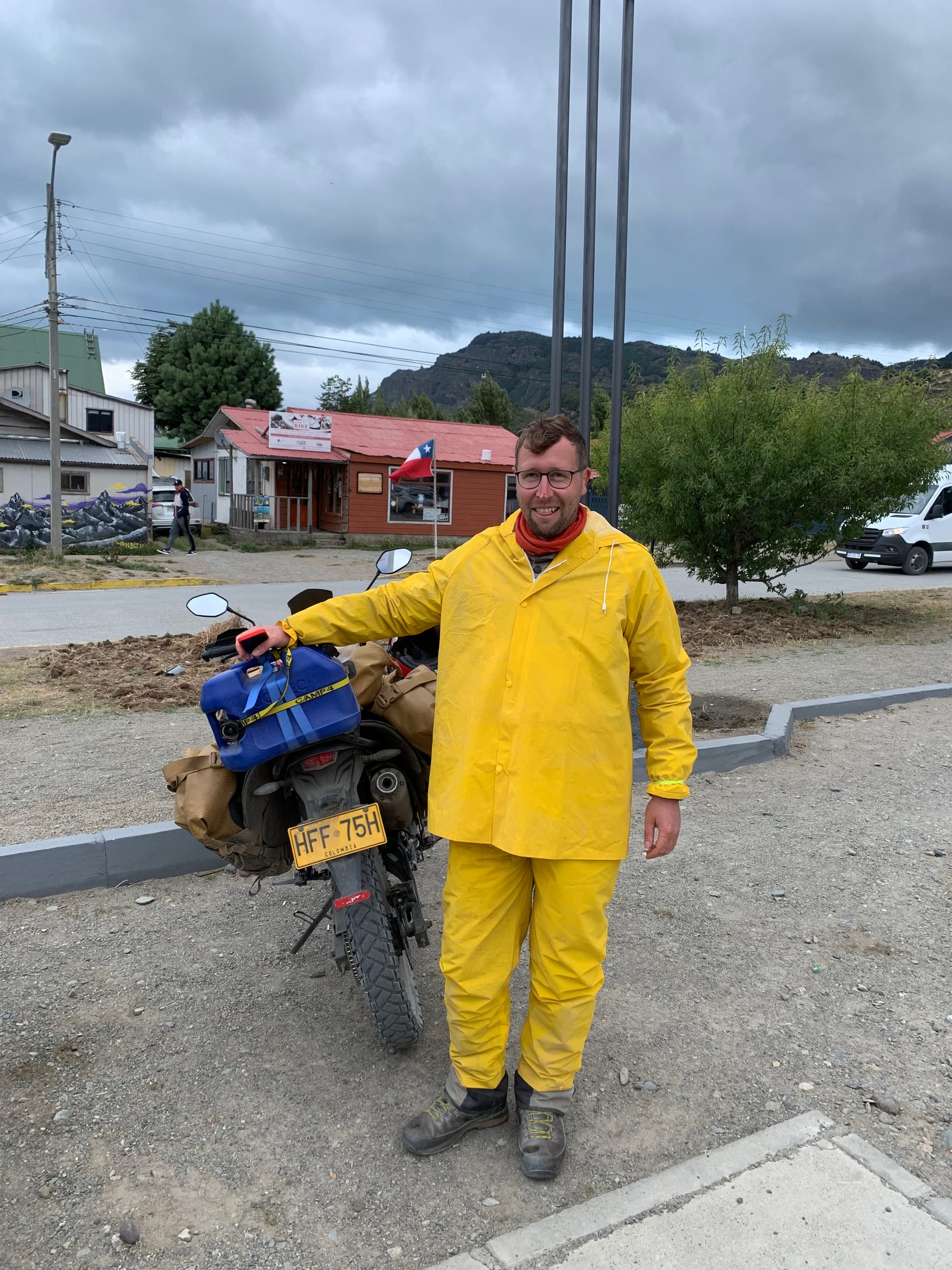 Richard seine neue Regenkleidung